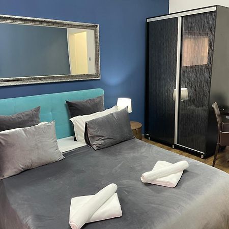 Metropole Apartments Studio City Букурещ Екстериор снимка